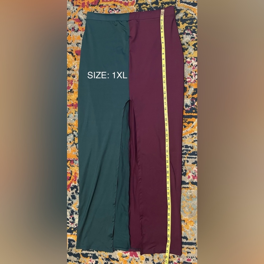 Two Piece Skirt Set - Picture 5 of 8